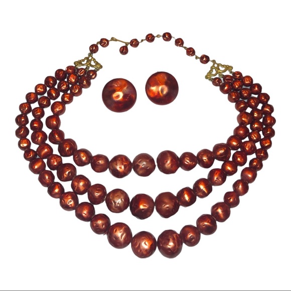 Vintage Multi-strand Necklace with Matching Clip On Earrings - Picture 2 of 7